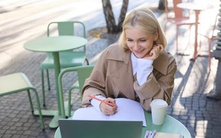 دوره آنلاین تخصصی آمادگی آزمون ÖSD B2